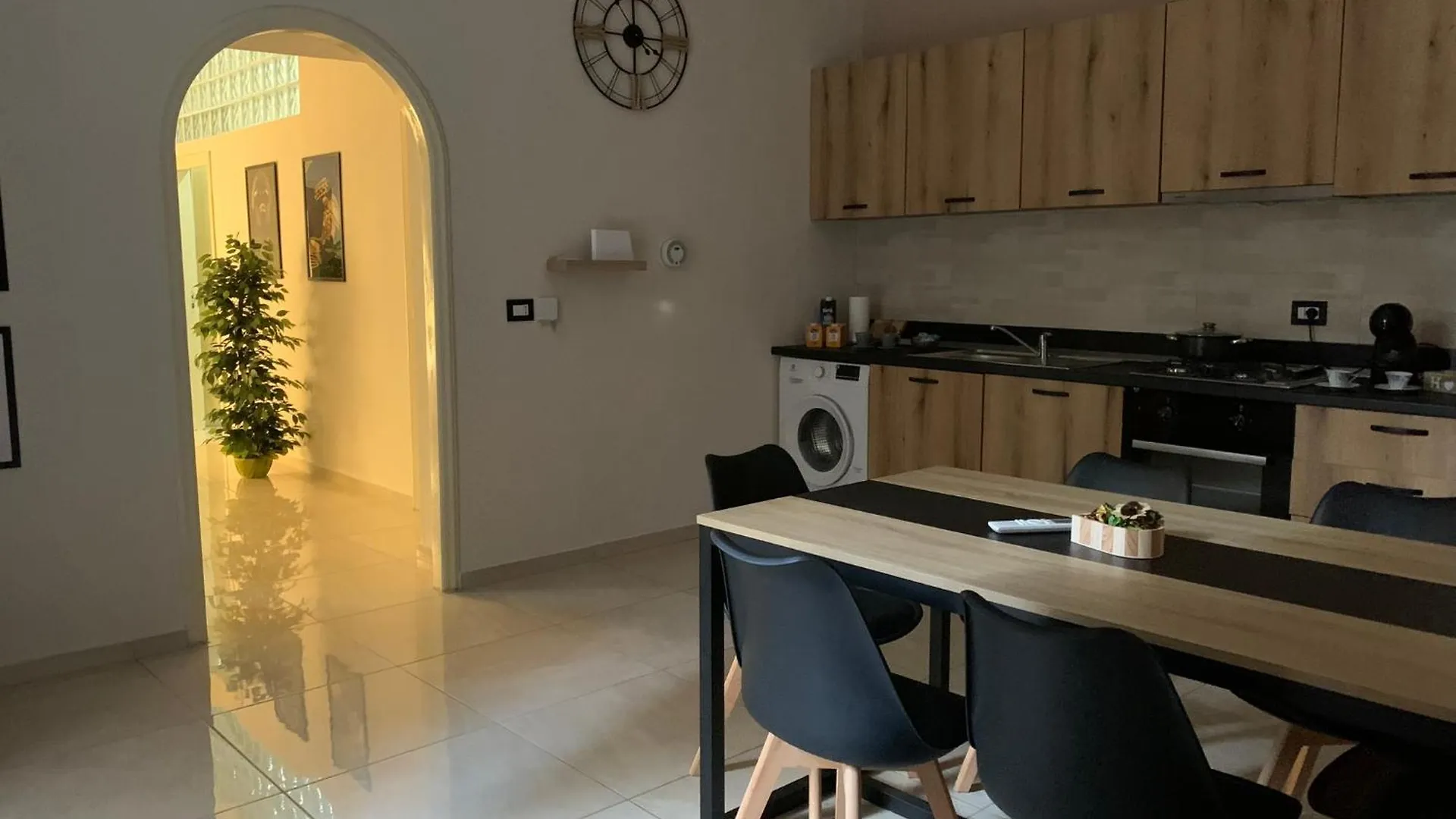 Roro'S Home - La Dimora Di Roro Naples Italy